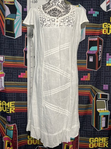White Linen Summer Dress with Lace chest. Size 3XL #Q