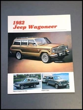 1982 Jeep Grand and Wagoneer Original Sales Brochure Folder Brougham