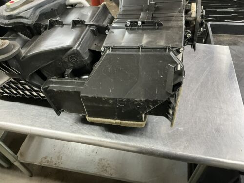 AC Evaporator Heater Core Housing Box Assembly 2014 Ford F150 STX 5.0 #110 - Picture 4 of 6