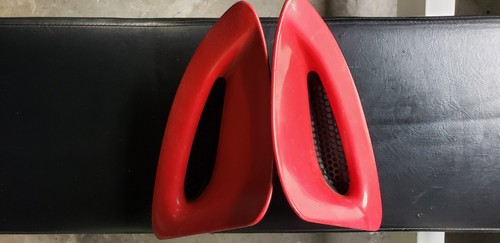 94-98 Ford  Mustang Quarter Cowl Vents RH and LH side  - Picture 3 of 4