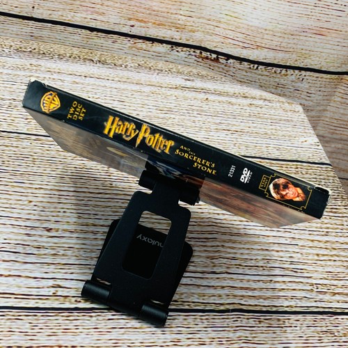 Harry Potter and the Sorcerer's Stone [2001 DVD] Two-Disc Set Special Features - Picture 4 of 9