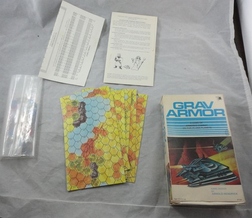 Grav Armor: Game of Armored Combat of Far-Flung Planets Microgame *Complete* - Picture 3 of 5