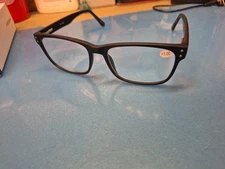 Vision World Men's Premium Black Metal Readers +1