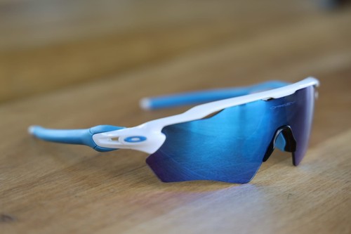 Gafas de sol Oakley Radar EV XS Path prizm zafiro blanco azul - Imagen 3 de 5