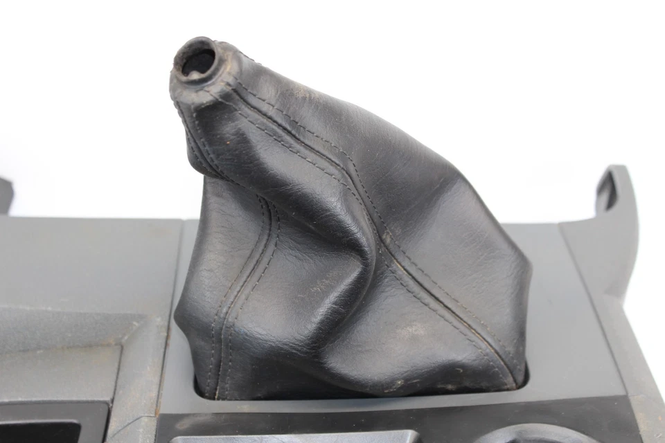 2006-2008 道奇 Ram 2500 地板控制台杯架手册 6 速 1500 3500 灰色 — 第 3/4 张图片