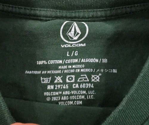 Camiseta Volcom Stone Para Hombre Estampado Calavera Manga Corta Verde - Imagen 5 de 7