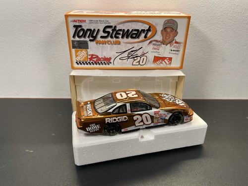 1:24 Scale Tony Stewart #20 Home Depot Fan Club. 1999 Pontiac SIGNED - Picture 3 of 5