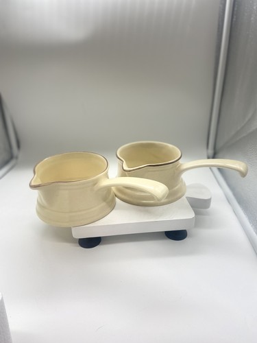 Set Of 2 Vintage Gravy Boat Pfaltzgraff Village Round Gravy Boat 434 Made In USA - Picture 2 of 10