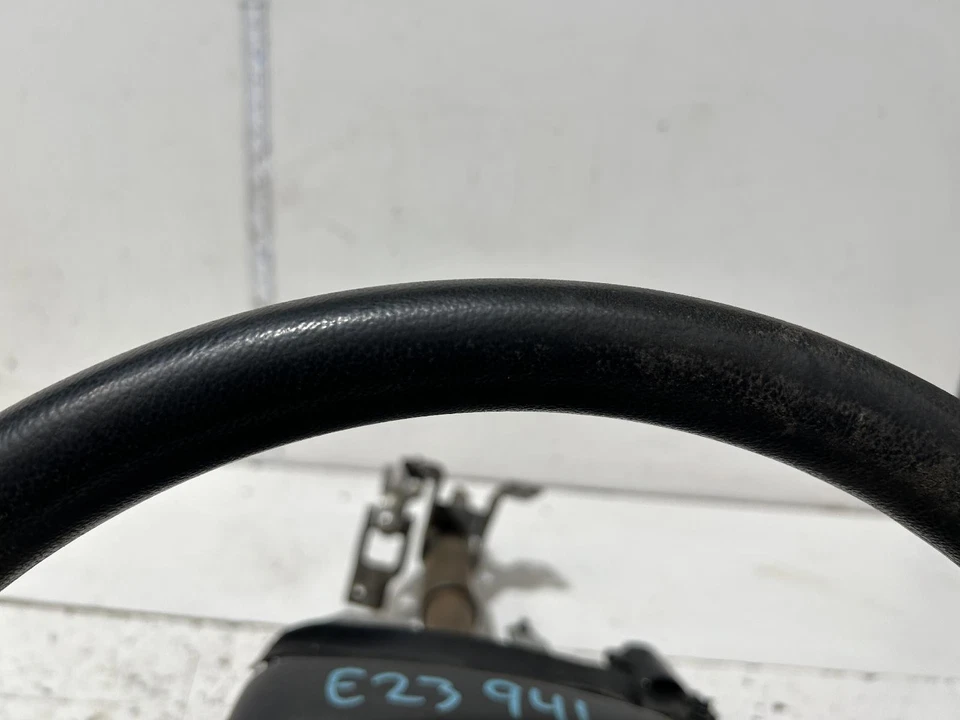 Holden Epica Steering Wheel EP 02/2007-12/2011 - image 3 of 4