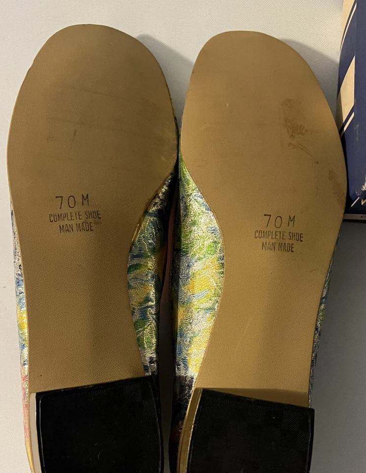 Chinelos Oomphies Vintage Floral Brocado Tapeçaria Bordada 7M Grannycore - Imagem 4 de 4