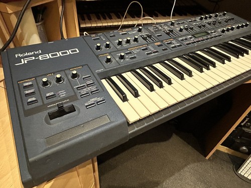 Roland JP-8000 Virtual Analog Synthesizer Complete With Original Manual & Video - Picture 5 of 13