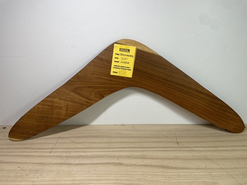 Australian Wooden Boorahbee Boomerang Hand Painted Kangaroo - Picture 3 of 6