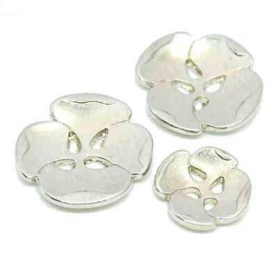 SILBER BLUMEN 4 BLATT KLEE-STIL KNÖPFE METALL 18 mm 25 mm