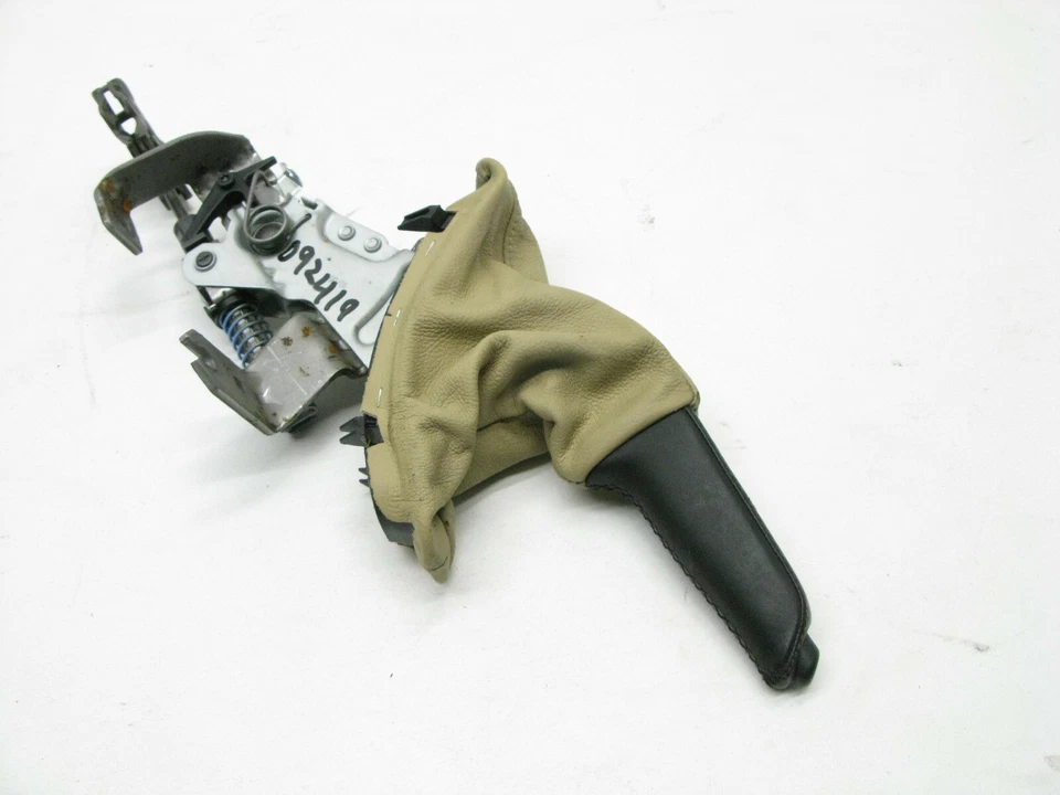 NIVELADOR FRENO MANO APARCAMIENTO BMW E60 530i 525i 545i 535i 550i 528i 04-10 092419 Foto 2 de 4