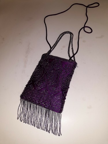 VALERIE STEVENS Vintage EMBROIDERED BEADED Crossbody PURSE Bag FRINGE Bottom ๐ - Picture 2 of 12
