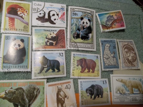 BEAR STAMPS OF THE WORLD QUALITY 30 STAMP LOT PANDA GRIZZLY RED POLAR MONGOLIA - Picture 5 of 12