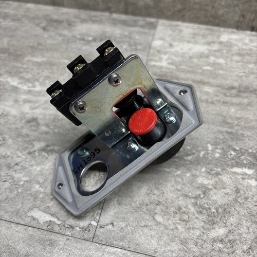 Potter PS10-1A Druckschalter mit einem SPDT Kontakt, Neu - Bild 12 von 12