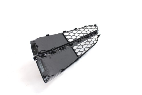 Replacement for 2015- 18 S8 Front Bumper side grille cover trim LH driver side - Imagen 6 de 7