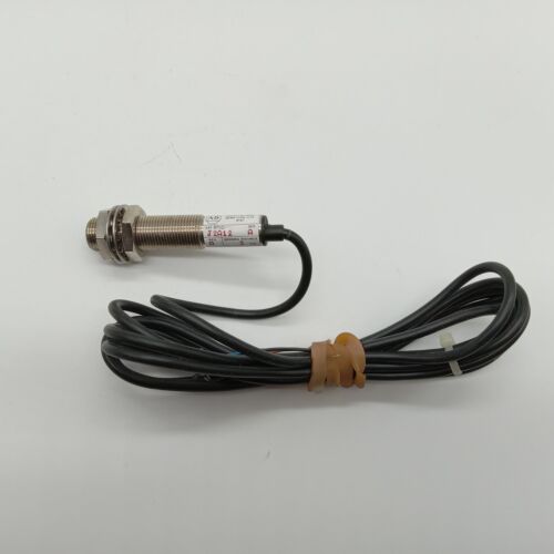 Allen-Bradley 871C-J2A12 Cylindrical Inductive Proximity Switch - Picture 3 of 5