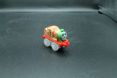 Thomas and Friends Minizüge Kunststoff Sammlerstück Sie wählen Percy, James, Diesel - Bild 51 von 70
