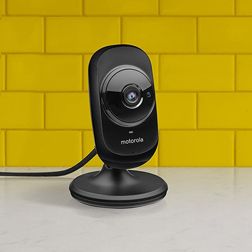 NEW Motorola FOCUS68 Wi-Fi HD Home Monitoring Camera | Indoor Security - Picture 4 of 5