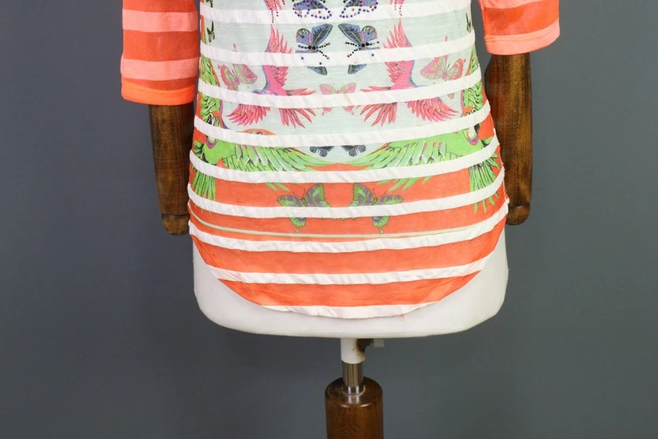 Camisa CUSTO BARCELONA multicolorida floral listrada manga longa tamanho 1 / P - Imagem 4 de 4