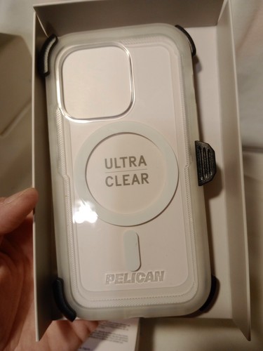 Pelican Apple iPhone 14 Pro Voyager Heavy-Duty MagSafe Compatible Case Clear NEW - Zdjęcie 4 z 7