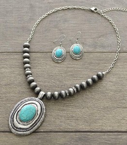 Western-Fashion-Cowgirl-Bohemian-Silver-Tone-Turquoise-Pendant-18-034-Necklace-Set