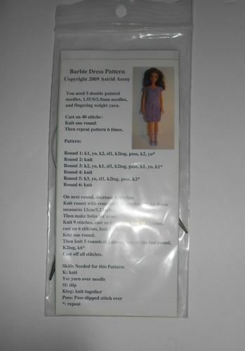 HiyaHiya Stainless Steel Circular Knitting Needle 16" US 5 + Barbie Pattern - Picture 3 of 3