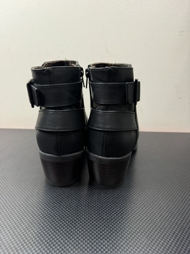 b.o.c. Womens Lydia Boots Color: Black Size: 7M Very Good Condition - Picture 4 of 10