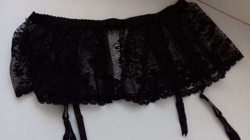 ANN SUMMER BRETELLE NERE CON GONNA IN PIZZO TAGLIA UK 8 NUOVE CON ETICHETTE - Foto 5 di 7