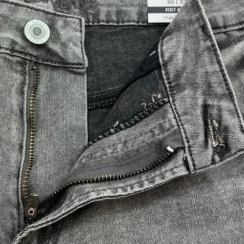 Size 30x32 NWT RUE21 Men’s Supreme Flex, Loose Fit, Gray Denim, Jeans, Pants - Picture 3 of 6