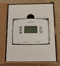 Honeywell Rthl2310b1008 5 2 Day Programmable Thermostat White For Sale Online Ebay