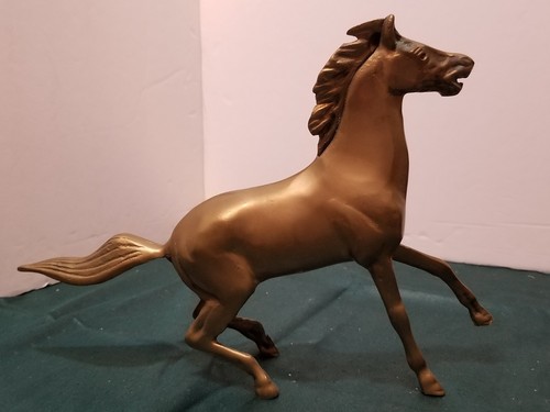 BEAUTIFUL VINTAGE SOLID BRASS HORSE - HEAVY - MEASURES 8.5" X 11.5" - Bild 4 von 7