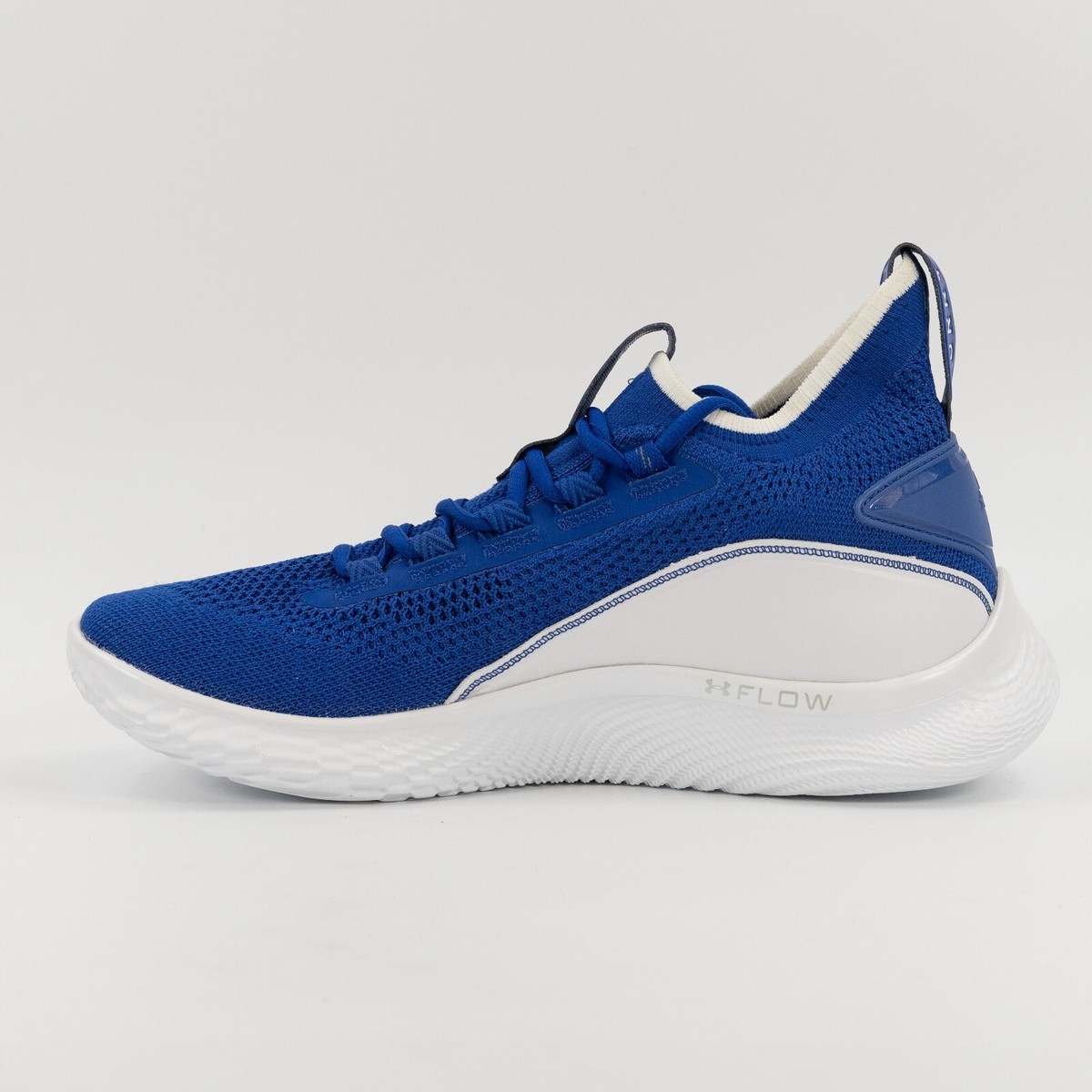 Size 10.5 - Under Armour Curry 8 Flow Like Water 2021 for