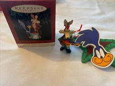 Hallmark Keepsake 1994 Road Runner & Wile E Coyote Looney Tunes Ornaments