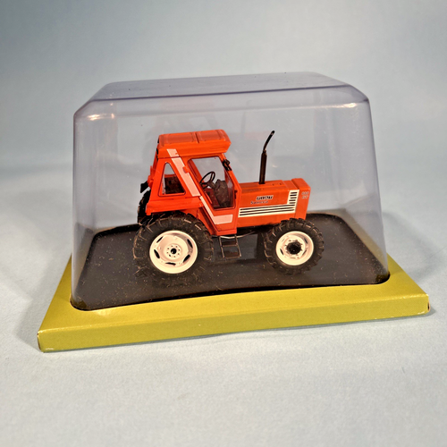 Hachette 1/43 Fiat Someca 880 DT 1975 Tractor * NEW - Picture 3 of 4