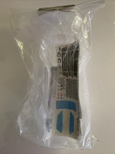 JConcepts Finnisher - Mini-T 2.0 Clear Body Fits Losi Minit-T 2.0 0420 NEW - Picture 4 of 4