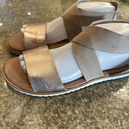 Sorel Strappy Sandals Women’s 9 Flat Metallic Gold Slip On Stretch - Picture 2 of 9