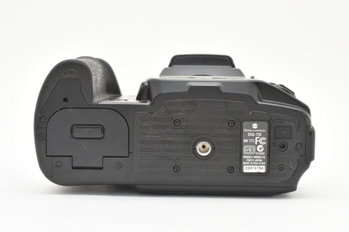 Minolta α-7 α7 Alpha 7 a-7 a7 Maxxum Dynax 35mm Film SLR Camera Black Body Only - Picture 7 of 10