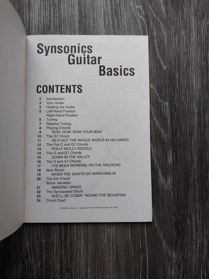 Synsonics Guitar Basics incluye ocho canciones con instrucciones fáciles de bolsillo Foto 4 de 4