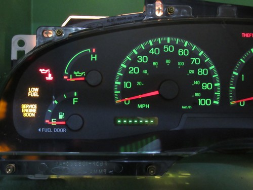 00-01 FORD F150 INSTRUMENT GAUGE CLUSTER GAUGES SPEEDOMETER TACH REBUILT 1783 - Picture 4 of 10