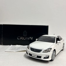 for Dealer Special Edition 1/30 Crown Athlete 200 Series White Pearl Crystal
