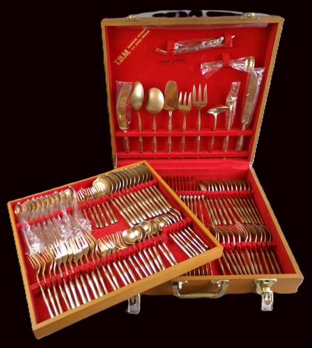 Gold Besteck Kantinen Set für 12. Vintage Nickelbronze von T.B.M. BAMBUS. 144 Stk.