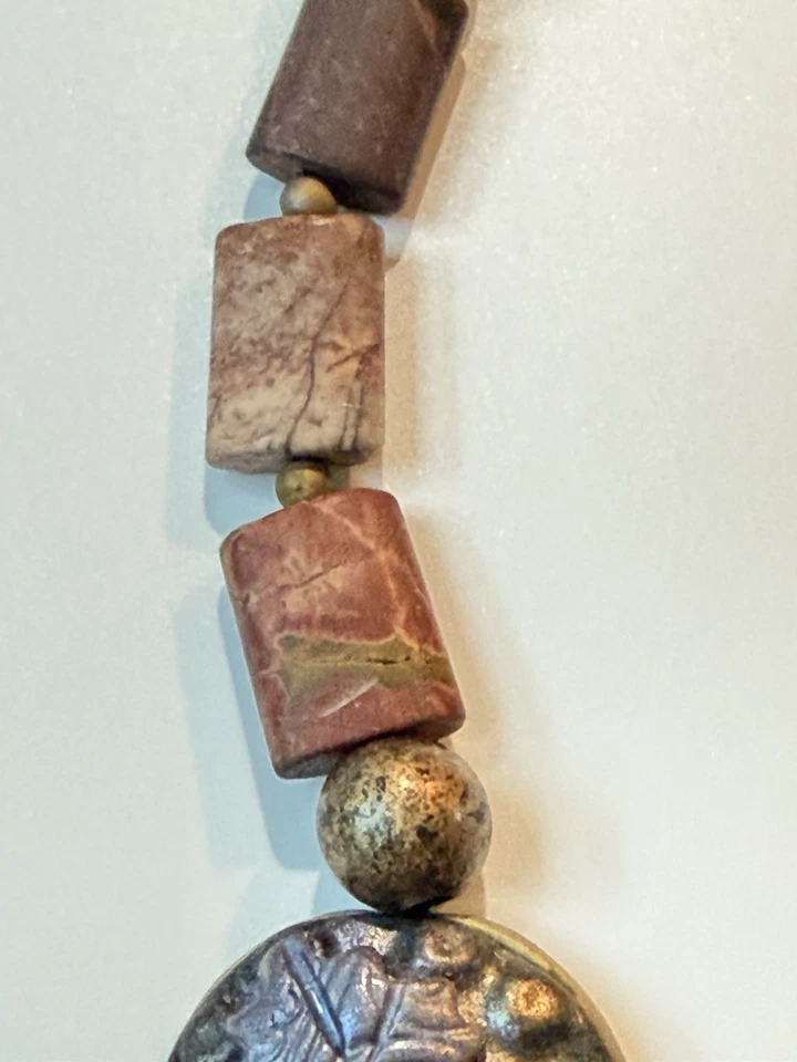 Colar feito à mão de argila de polímero feito à mão ameixa bronze ouro 20,5” OOAK Horvath - Imagem 4 de 4