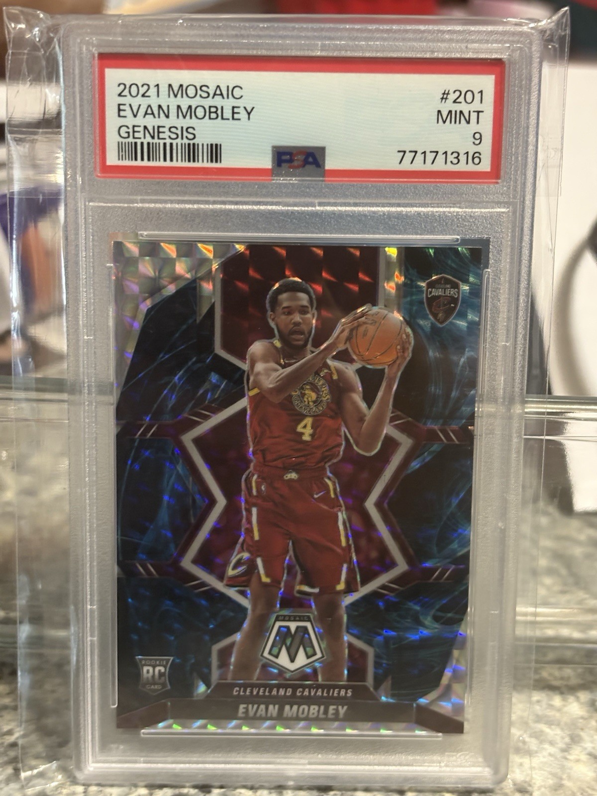 2021-22 Panini Mosaic Rookies Evan Mobley #201 Genesis Mosaic Prizm (RC)