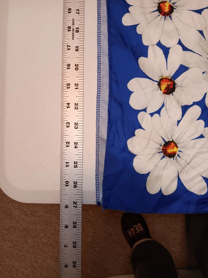 Lush Knot-Wrap White Daisy On Blue Scarf Women's 27" x 27" Recycled Plastic .D - Image 2 of 4