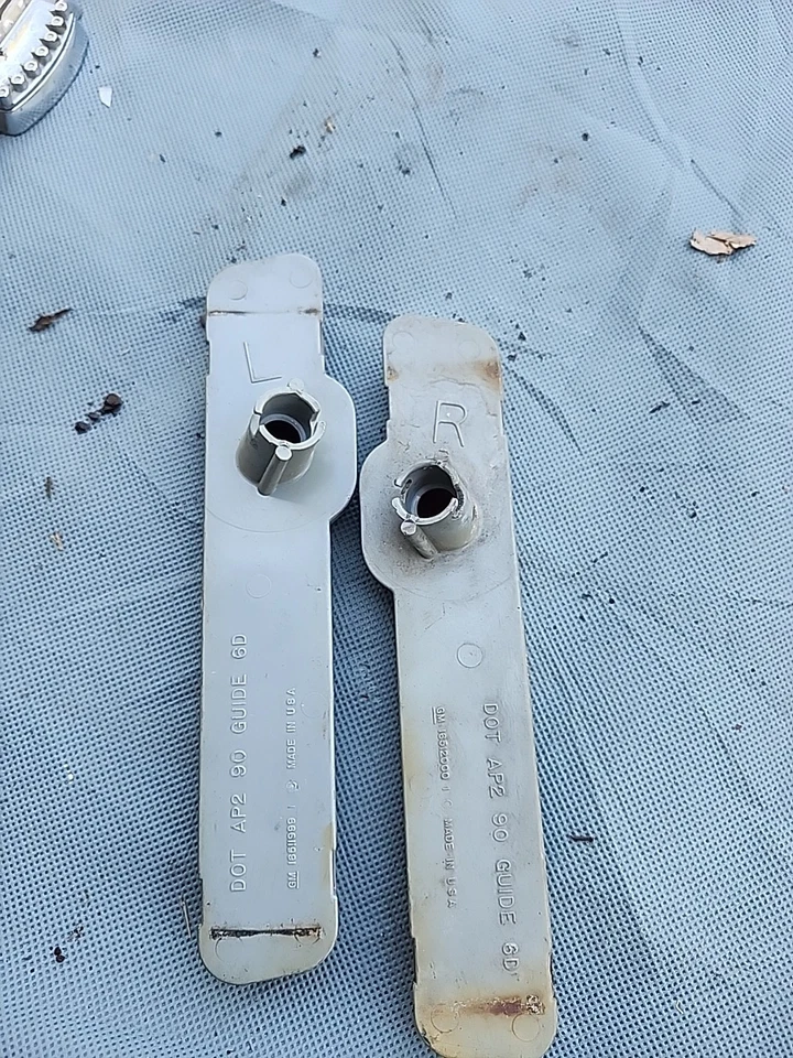 90 91 92 Cadillac Brougham Juego de luces marcadoras reflectoras laterales traseras Foto 2 de 2