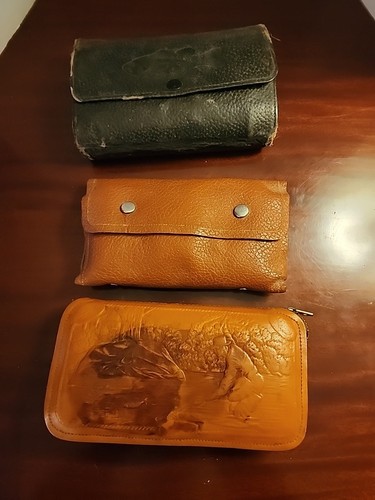 3 VINTAGE ANTIQUE FLY FISHING LEATHER WALLET FLY HOLDER CASES LOT WITH FLIES