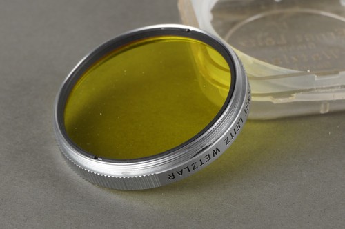 Leica Leitz yellow filters, 0 and 1, E39 39mm screw-in filters, cased, lot of 2x - Picture 3 of 5